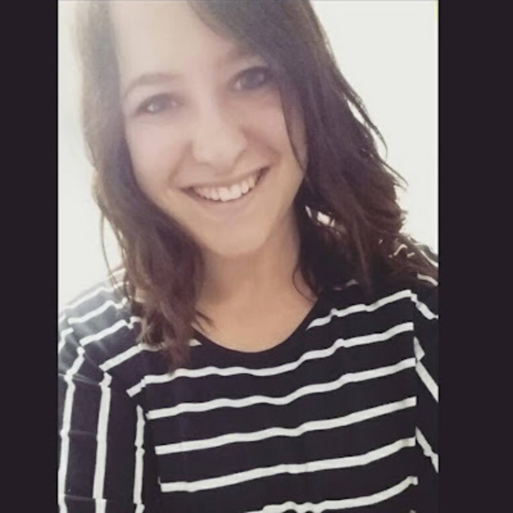 Meet your Posher, Kayla